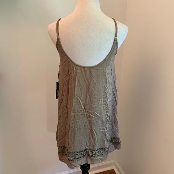 NWT Lulu’s Olive Green Sundress Sz M - Picture 2 of 7